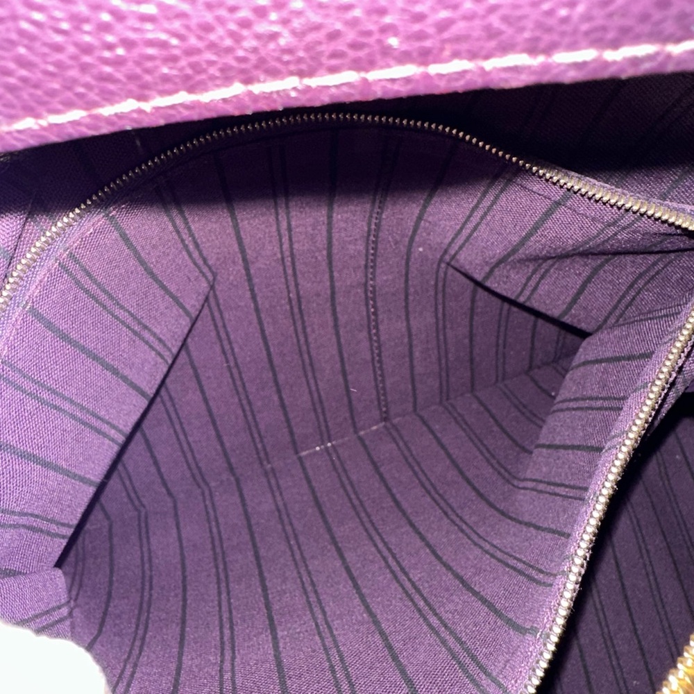 LOUIS VUITTON Monogrammed Audacieuse Handbag - Picture 13 of 16
